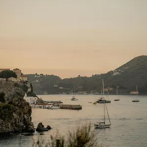 Carasco Hotel